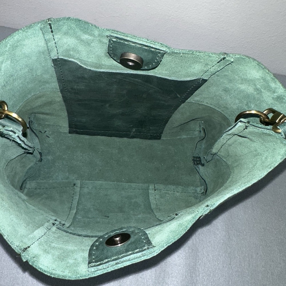 Portland Leather Goods Crossbody Bag Charlotte Green - Picture 7 of 11